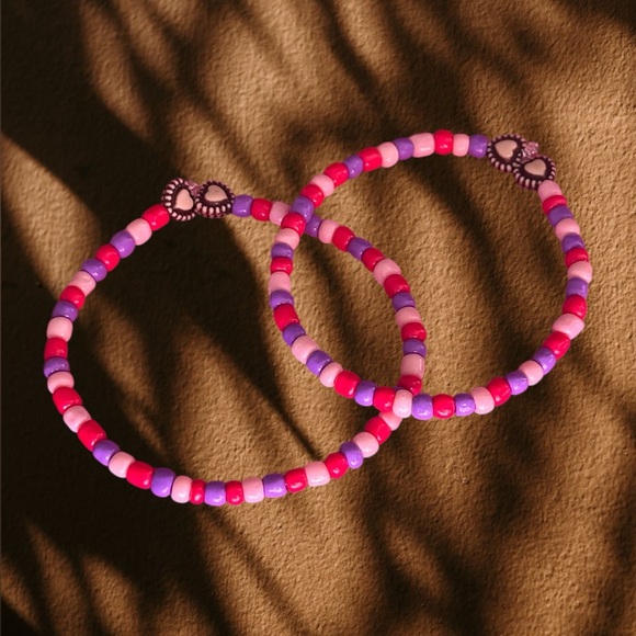 V-Day Red, Pink & Purple mini beads with hearts Bracelet